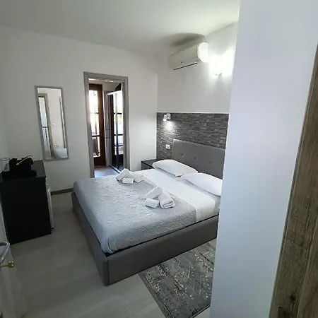 The Sunrise Guest house San Teodoro (Sardinia)