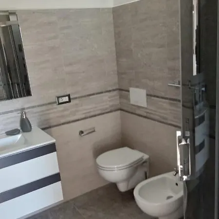 The Sunrise Affittacamere 3*